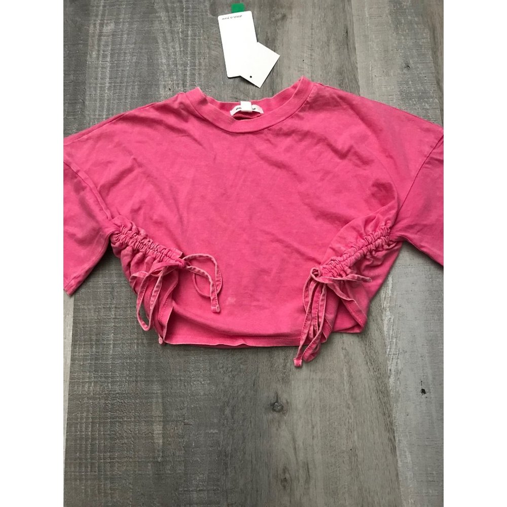 Crop Tee - Picture 2 of 5